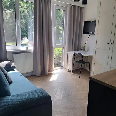 דירה Mikroapart Jungle Batorego Pole Mokotowskie Klub Stodola ורשה