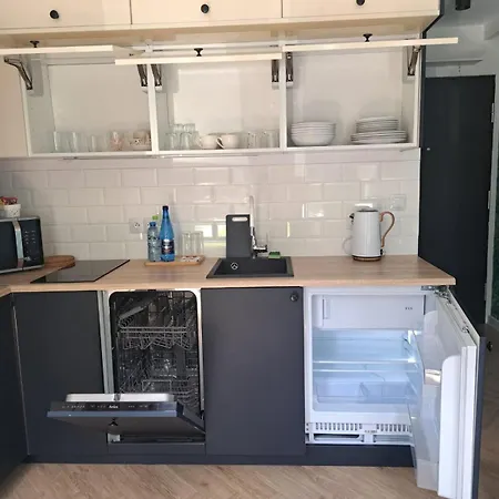 Mikroapart Jungle Batorego Pole Mokotowskie Klub Stodola